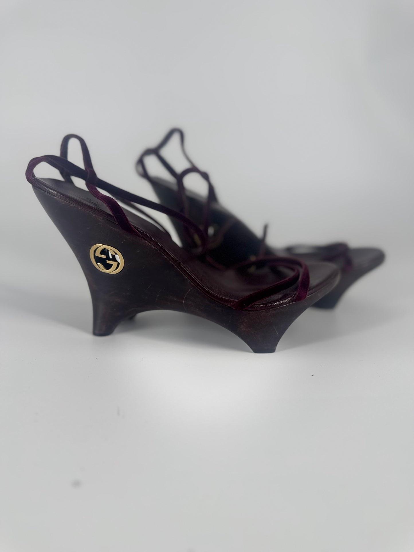 Gucci by Tom Ford 1996 'Geisha' Burgundy Wedges - EU 36-36.5 / US 6-6.5