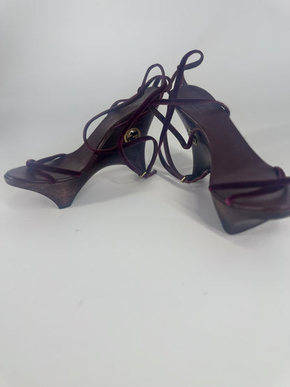 Gucci by Tom Ford 1996 'Geisha' Burgundy Wedges - EU 36-36.5 / US 6-6.5