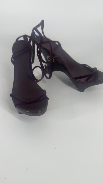Gucci by Tom Ford 1996 'Geisha' Burgundy Wedges - EU 36-36.5 / US 6-6.5